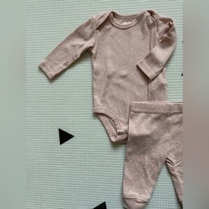 Pekkle|Baby girl matching set in Dusty rose with polka dots,long sleeve & pants•